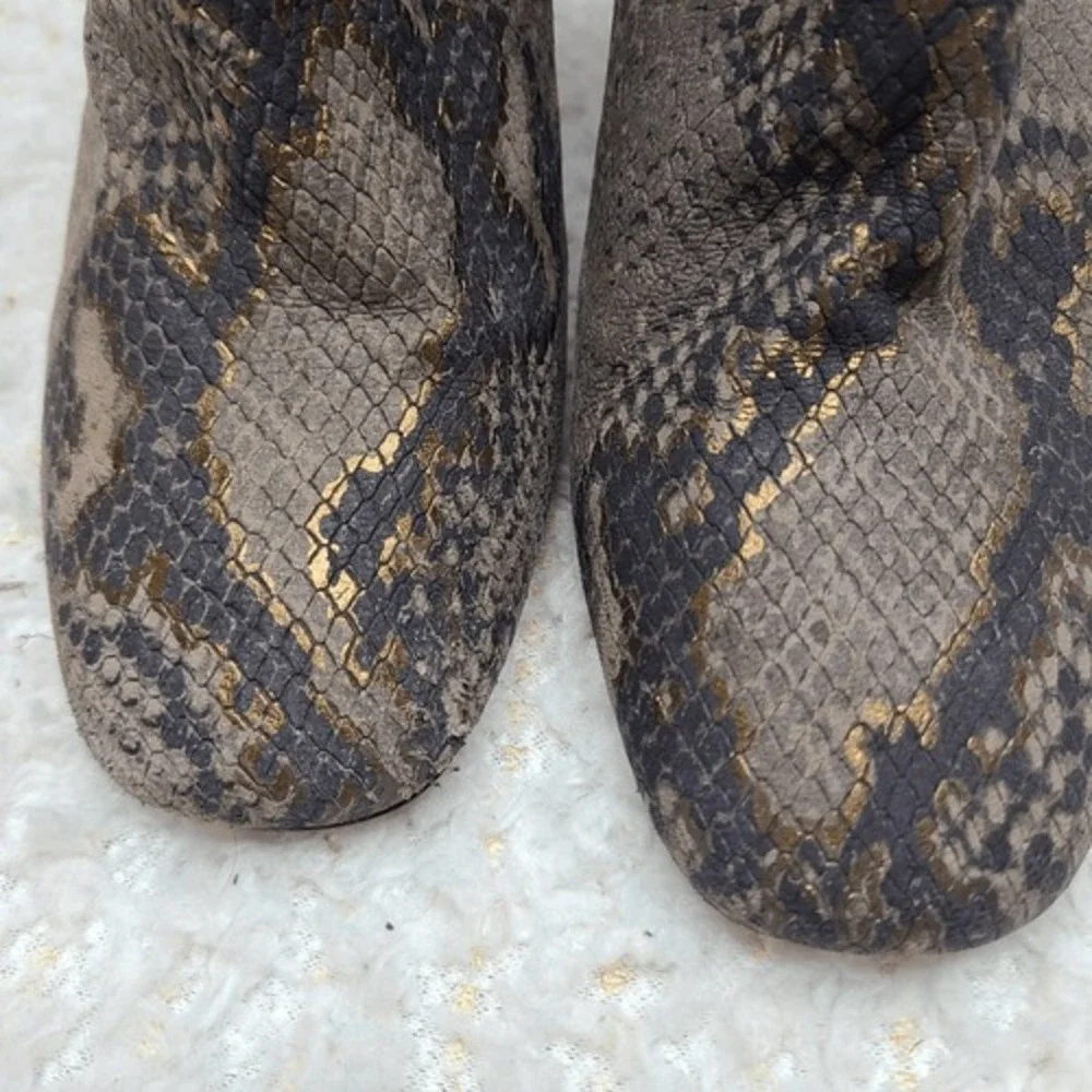 Free People‎ Nolita Snakeskin Ankle Boots sz 38